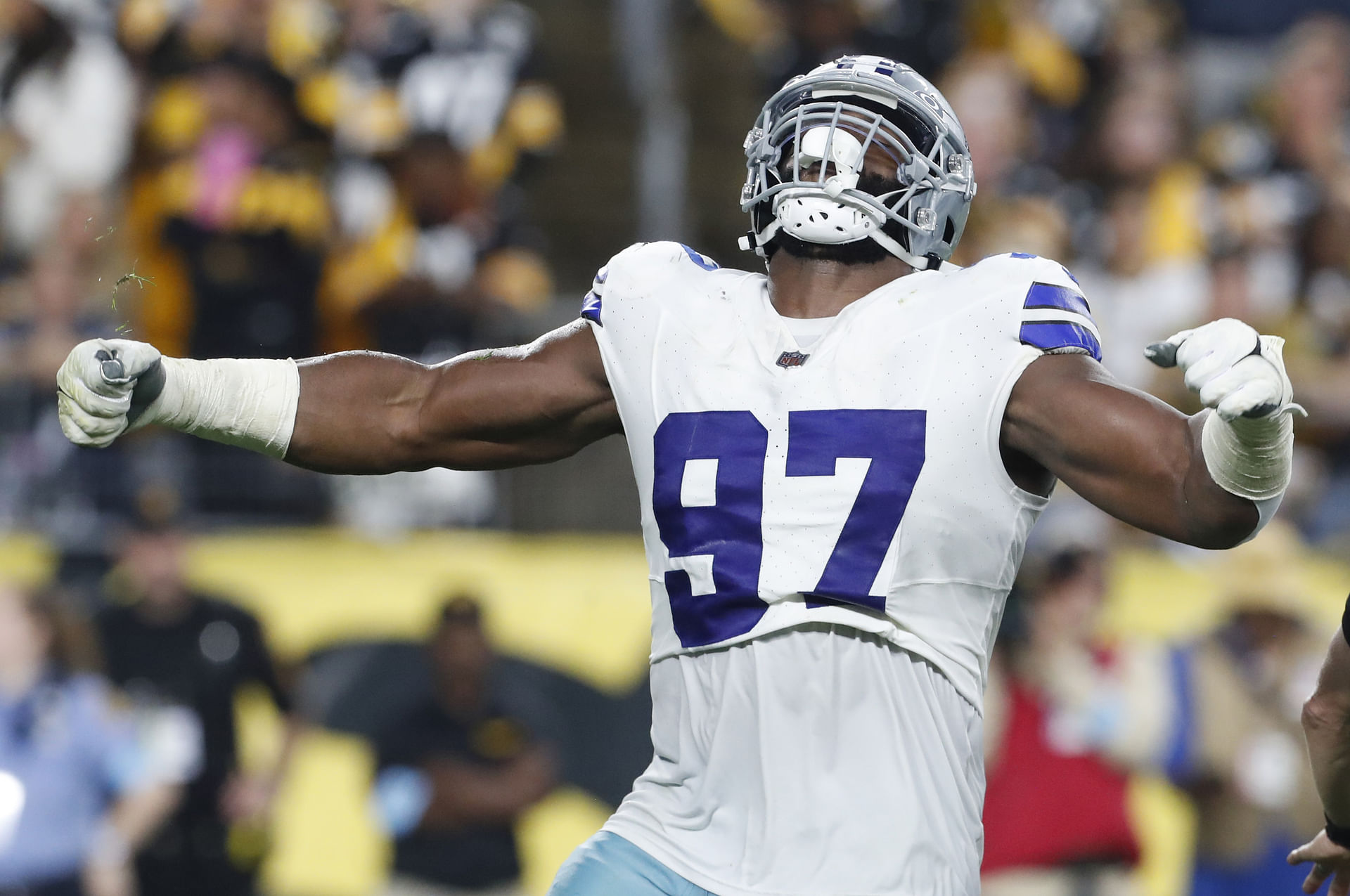 Dallas Cowboys: Drafting Ashton Jeanty Is A Must Dallas Cowboys: Drafting Ashton Jeanty Is A Must