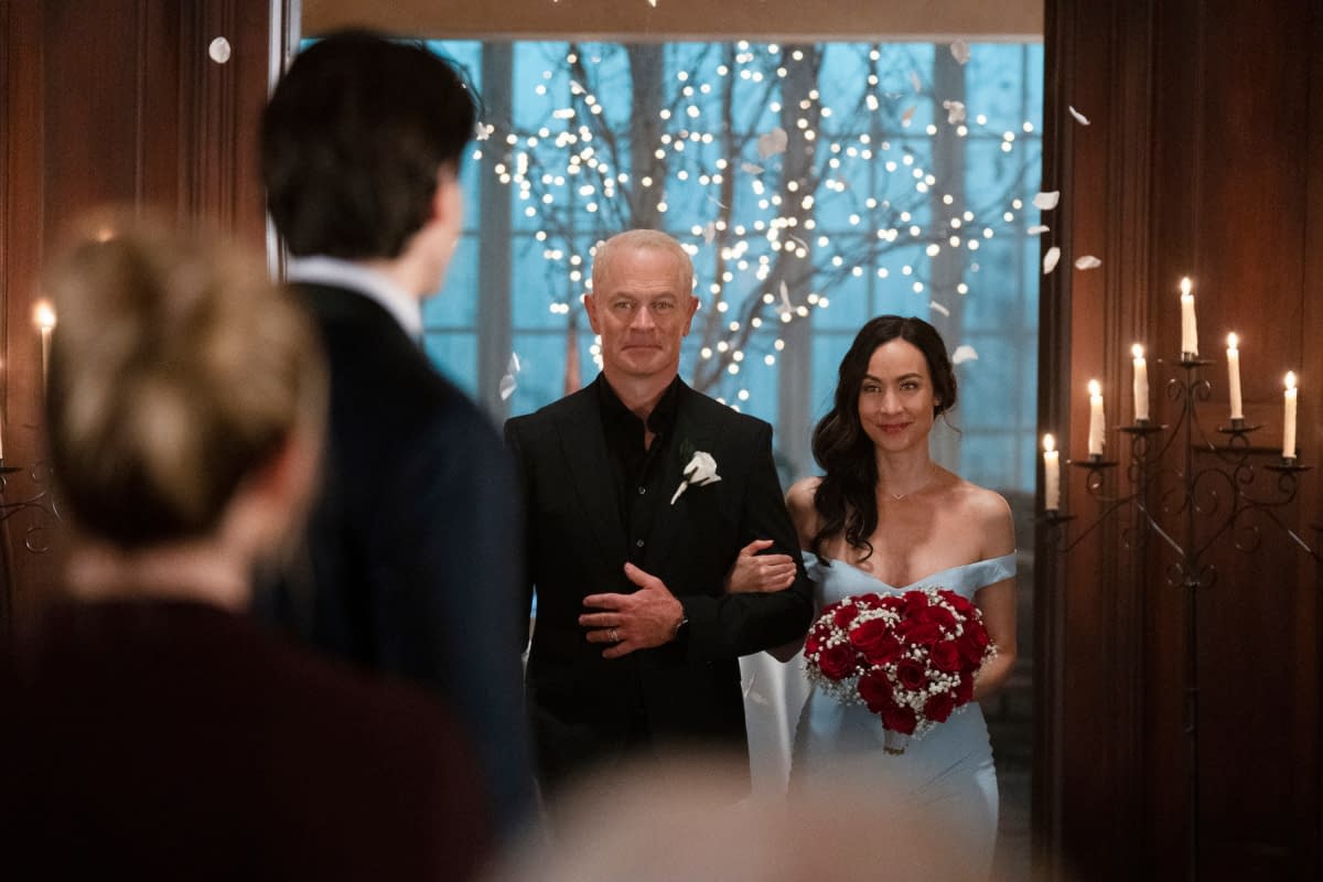 Damien Darhk: Could He Defeat Superman? Neal McDonough Weighs In Damien Darhk: Could He Defeat Superman? Neal McDonough Weighs In
