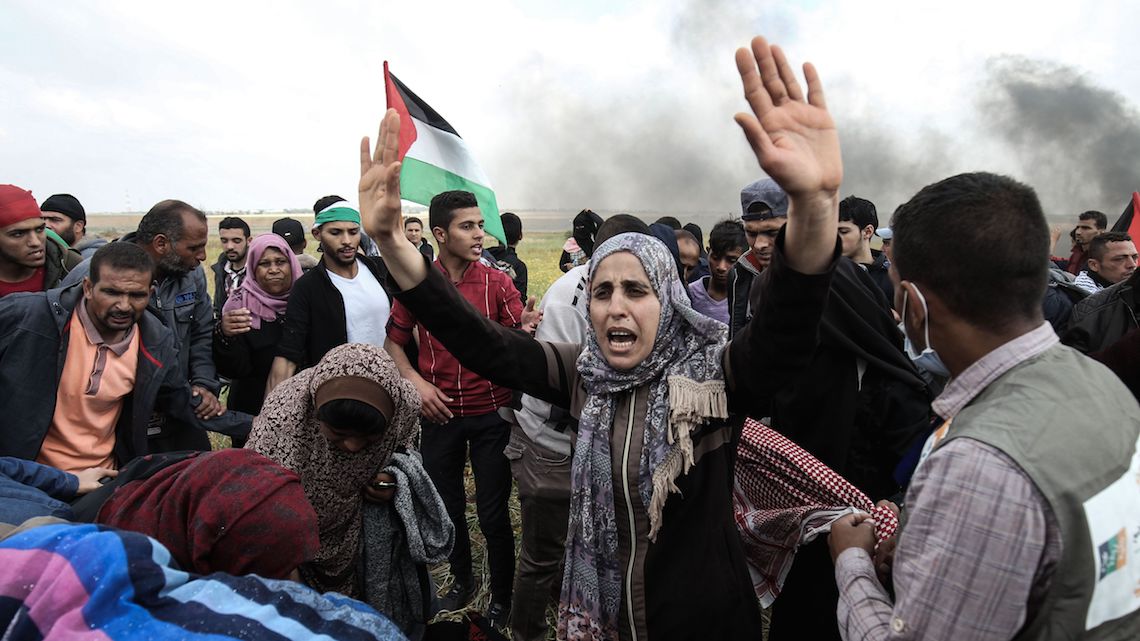 Danneggiamento Vetrine Ristoranti Palestinesi: 200 Manifestanti In Segno Di Protesta Danneggiamento Vetrine Ristoranti Palestinesi: 200 Manifestanti In Segno Di Protesta