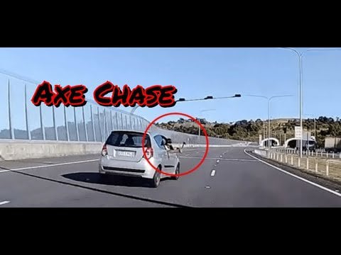 Dashcam Footage Reveals Reckless E-Scooter Use On Busy Auckland Southern Motorway Dashcam Footage Reveals Reckless E-Scooter Use On Busy Auckland Southern Motorway