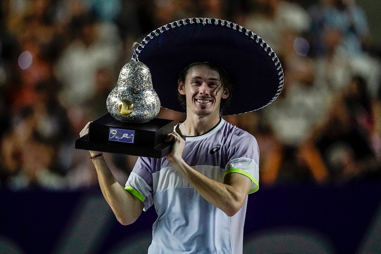 De Minaur Suffers Straight-Sets Loss, Ending Madrid Open Run; Świątek Advances De Minaur Suffers Straight-Sets Loss, Ending Madrid Open Run; Świątek Advances