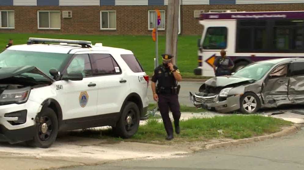 Des Moines Police Investigate Car Crash: Vehicle On Its Side Des Moines Police Investigate Car Crash: Vehicle On Its Side