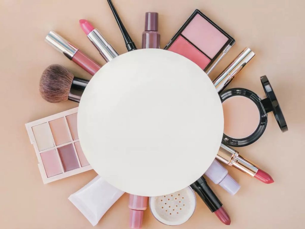 Descubra A Beleza Da Maquiagem Em Aquarela: Guia Completo Descubra A Beleza Da Maquiagem Em Aquarela: Guia Completo