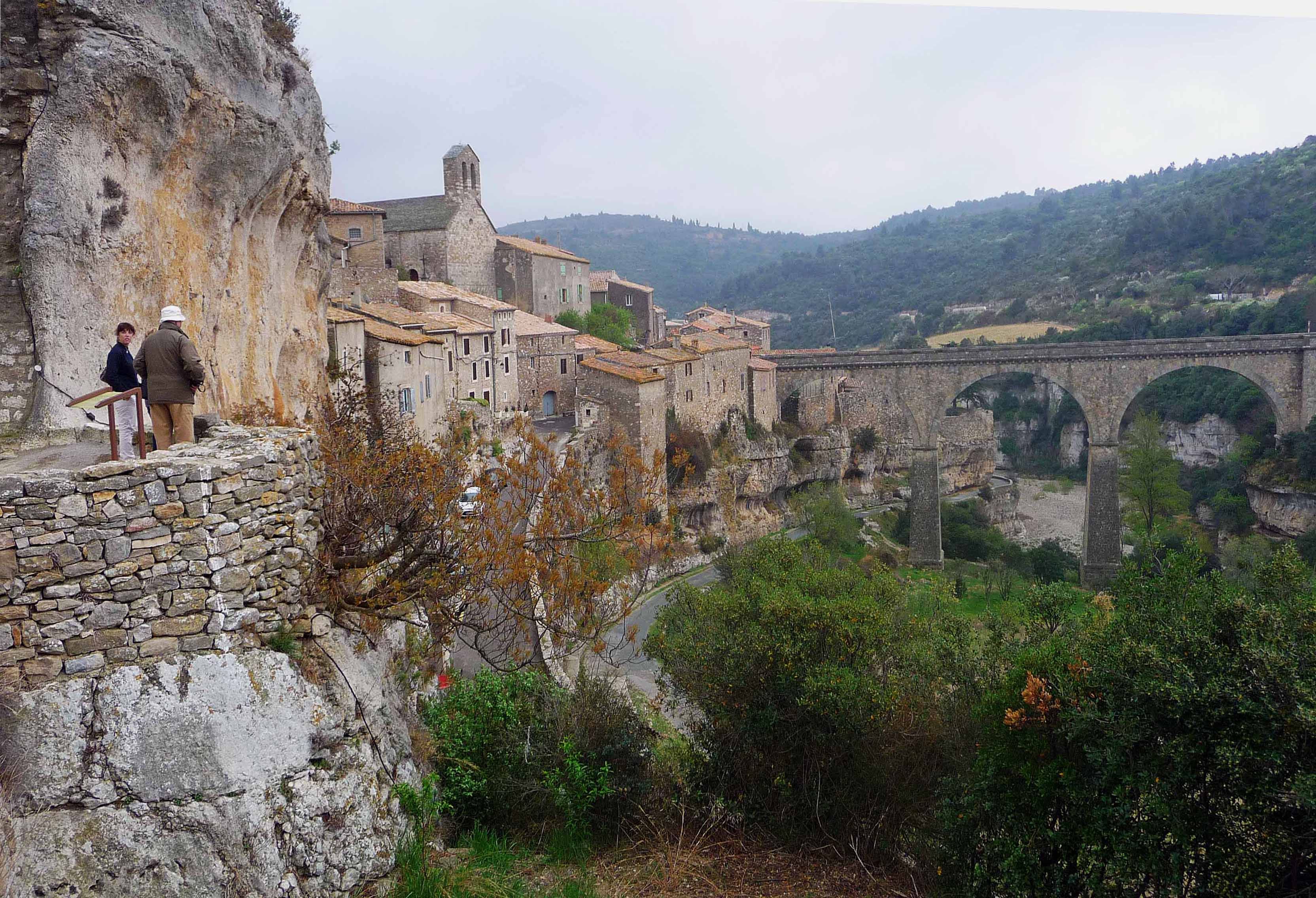 Discover The Delight Of Sun-Kissed Minervois Wines: High Quality, Affordable Prices Discover The Delight Of Sun-Kissed Minervois Wines: High Quality, Affordable Prices