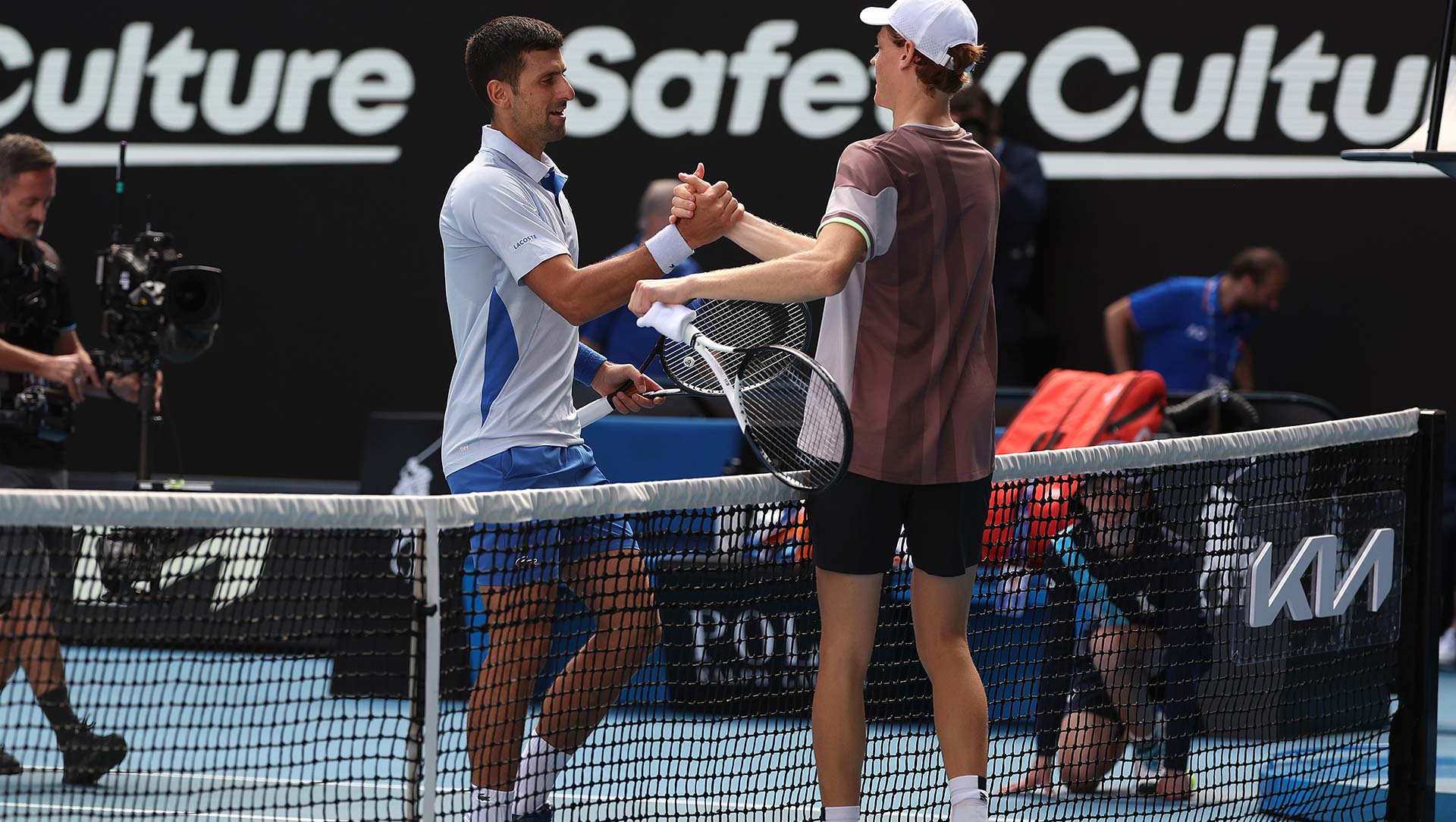 Djokovic Miami Açık Finaline Yükseldi: Son Maçın Analizi Djokovic Miami Açık Finaline Yükseldi: Son Maçın Analizi