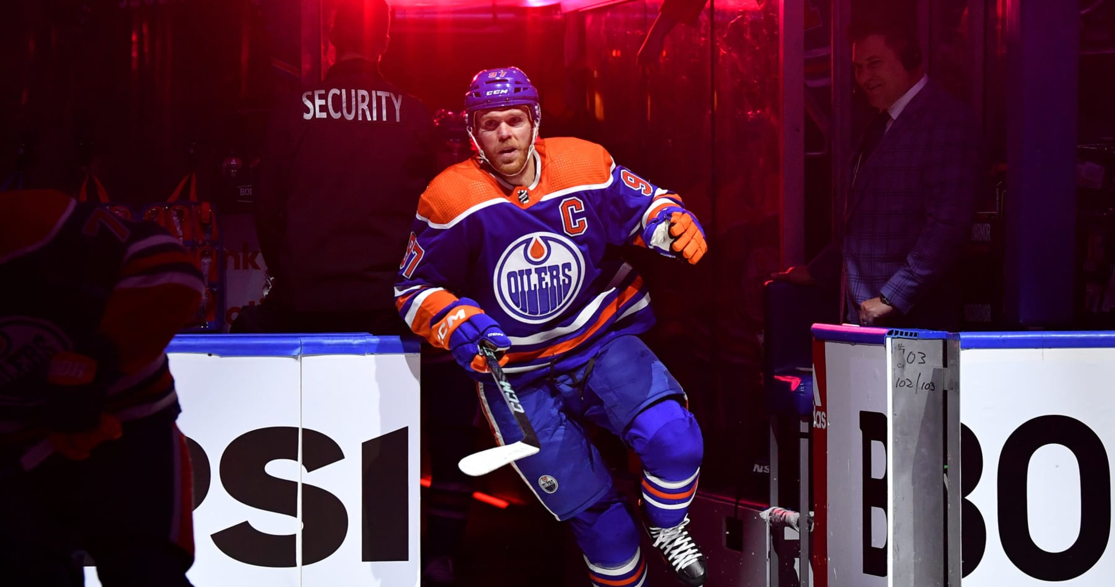 Draisaitl, Hellebuyck, And Kucherov In The Running For The Hart Trophy Draisaitl, Hellebuyck, And Kucherov In The Running For The Hart Trophy