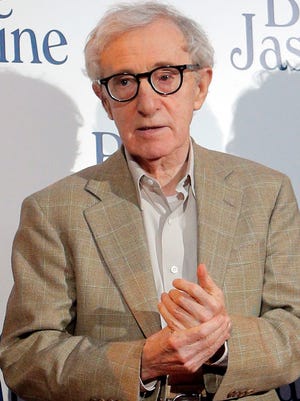 Dylan Farrow's Accusations Against Woody Allen: Sean Penn's Skepticism Dylan Farrow's Accusations Against Woody Allen: Sean Penn's Skepticism
