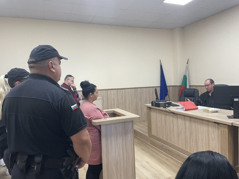 Джерард Бътлър: 8 Години С Осиновеното Му Българско Куче Джерард Бътлър: 8 Години С Осиновеното Му Българско Куче