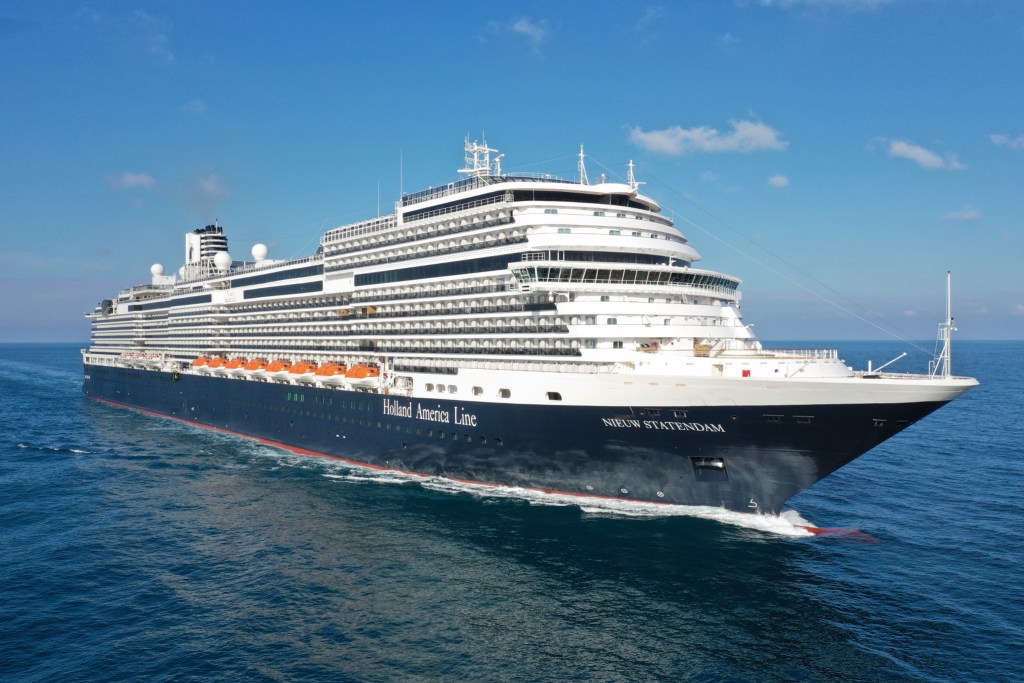 Easter Ross Cruise Season: Nieuw Statendam's Invergordon Visit Highlights Growth Easter Ross Cruise Season: Nieuw Statendam's Invergordon Visit Highlights Growth