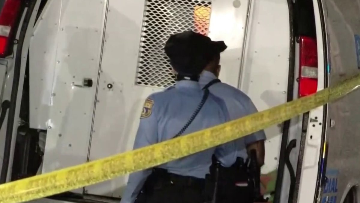Eastpointe Foot Locker Parking Lot Shooting: 4 Shot, 2 Killed Eastpointe Foot Locker Parking Lot Shooting: 4 Shot, 2 Killed