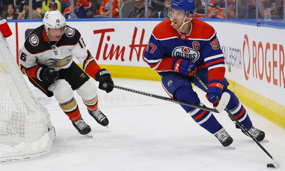 Edmonton Oilers' Overtime Win Ties Playoff Series With Los Angeles Kings Edmonton Oilers' Overtime Win Ties Playoff Series With Los Angeles Kings