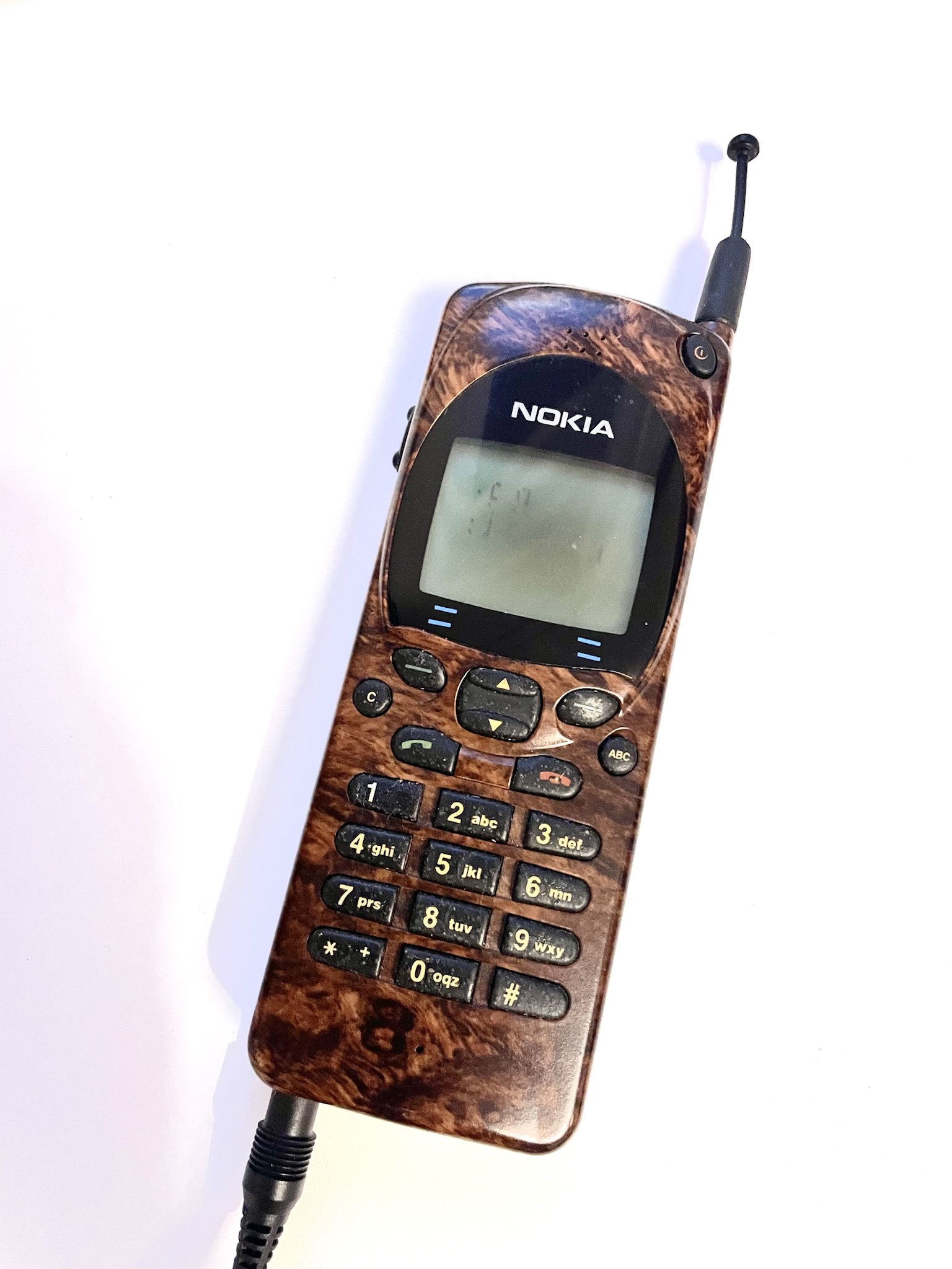 Elfelejtett Kincs: A Régi Nokia Telefonod Értéke Elfelejtett Kincs: A Régi Nokia Telefonod Értéke