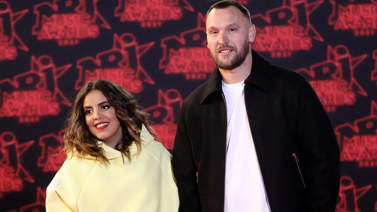 Eric Antoine : Un Nouvel Amour Après Son Divorce, Officialisé Avec Une Personnalité M6 Eric Antoine : Un Nouvel Amour Après Son Divorce, Officialisé Avec Une Personnalité M6