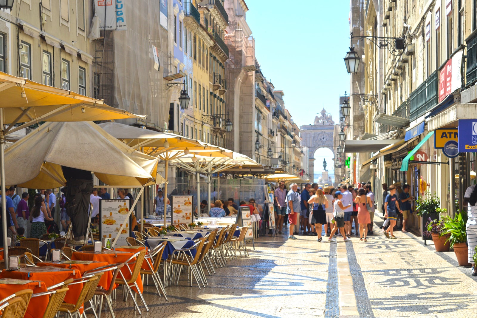 Experience Europe: 10 Of The Best Shopping Locations Experience Europe: 10 Of The Best Shopping Locations