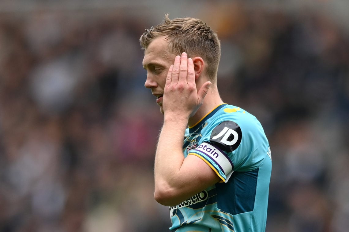 Expert Predicts Arsenal Pursuit Of Premier League Player: Agbonlahor's Insight