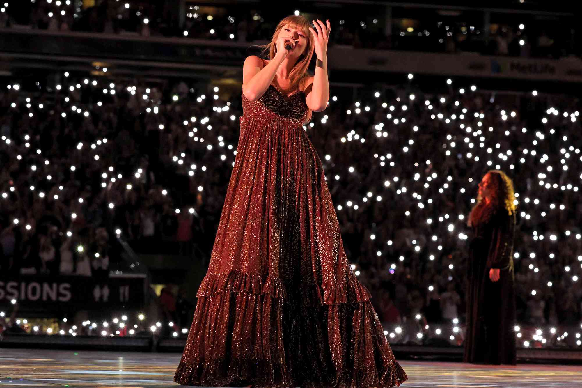 Explore Taylor Swift's Eras Tour Wardrobe: High-Quality Photos & Insights Explore Taylor Swift's Eras Tour Wardrobe: High-Quality Photos & Insights