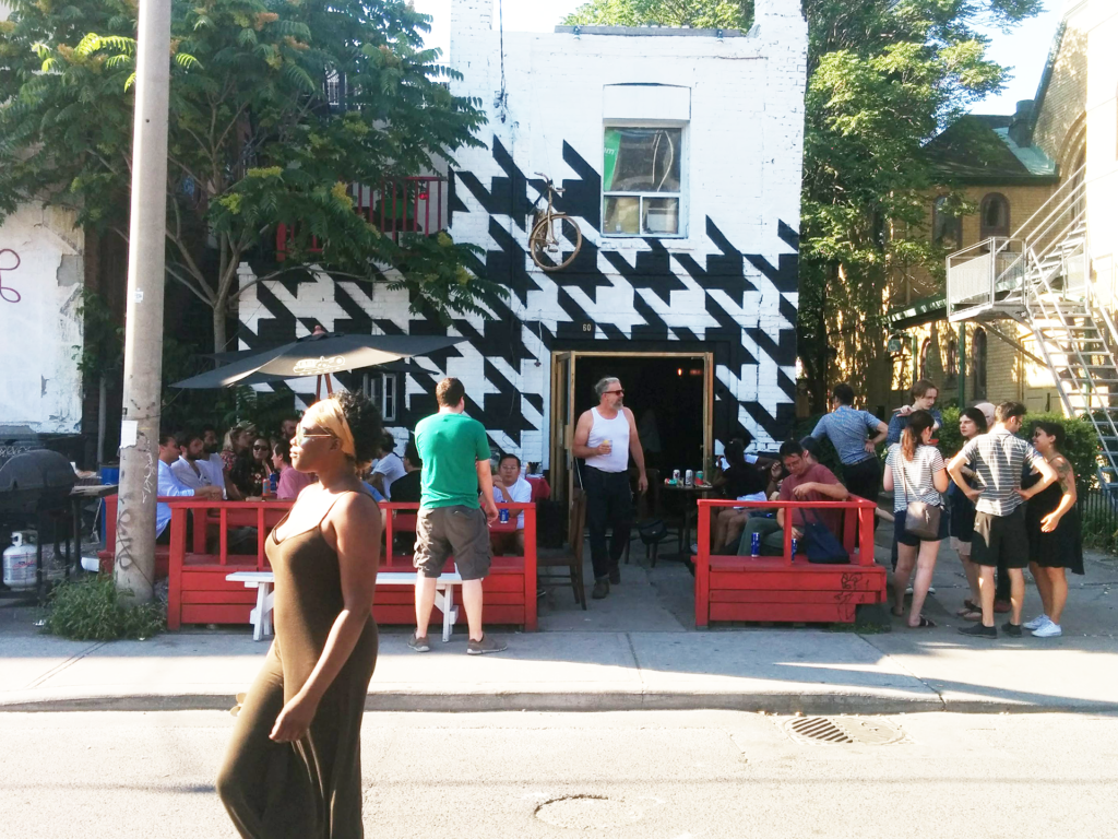 Exploring Bar Roma: A Toronto Bar Experience Exploring Bar Roma: A Toronto Bar Experience