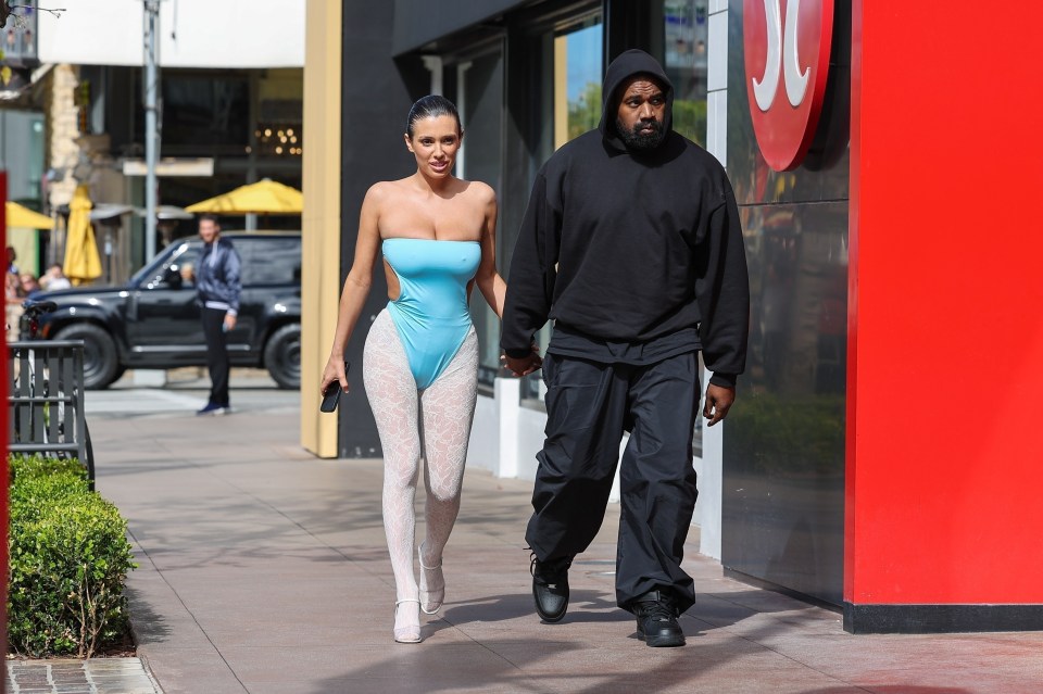 Exploring The Power Dynamics In Kanye West's Relationship With Bianca Censori Exploring The Power Dynamics In Kanye West's Relationship With Bianca Censori