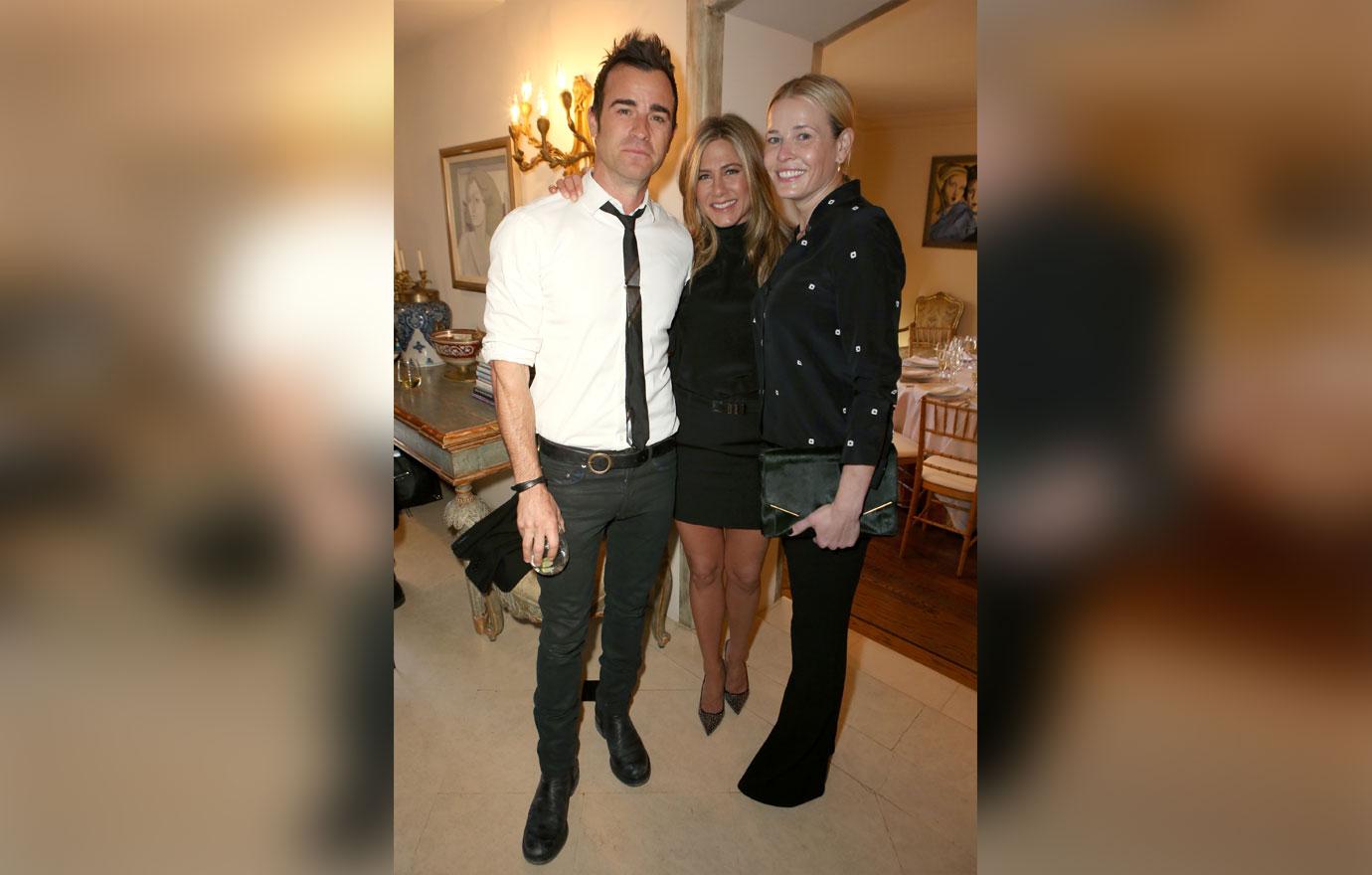Exploring The Reported End Of Jennifer Aniston And Chelsea Handler's Friendship Exploring The Reported End Of Jennifer Aniston And Chelsea Handler's Friendship