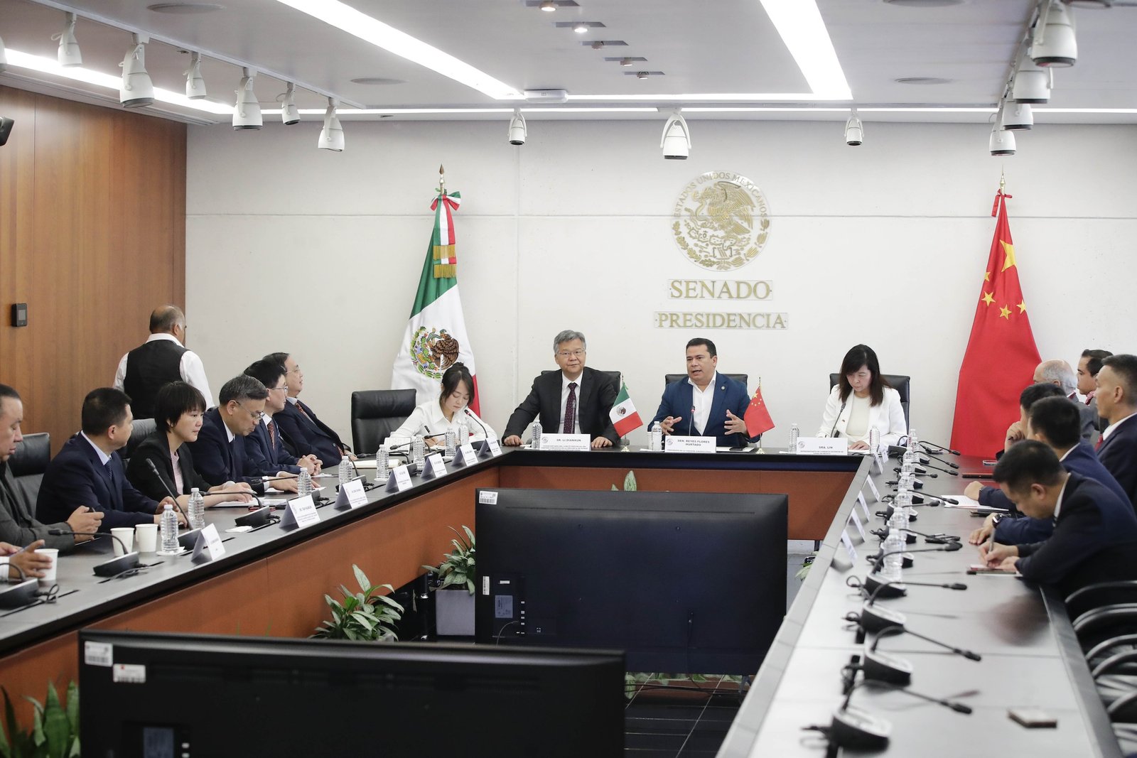 Exportaciones Ganaderas Uruguayas: Un Regalo Inusual Impulsa Relaciones Con China Exportaciones Ganaderas Uruguayas: Un Regalo Inusual Impulsa Relaciones Con China