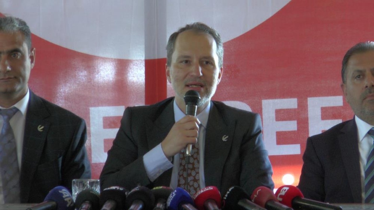 Fatih Erbakandan Kıbrıs Açıklaması: Kırmızı Çizgimiz Şehit Kanıyla Çizildi Fatih Erbakandan Kıbrıs Açıklaması: Kırmızı Çizgimiz Şehit Kanıyla Çizildi