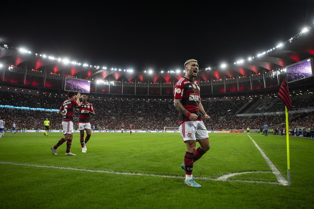Flamengo Vence Grêmio No Brasileirão Com Show De Arrascaeta Flamengo Vence Grêmio No Brasileirão Com Show De Arrascaeta