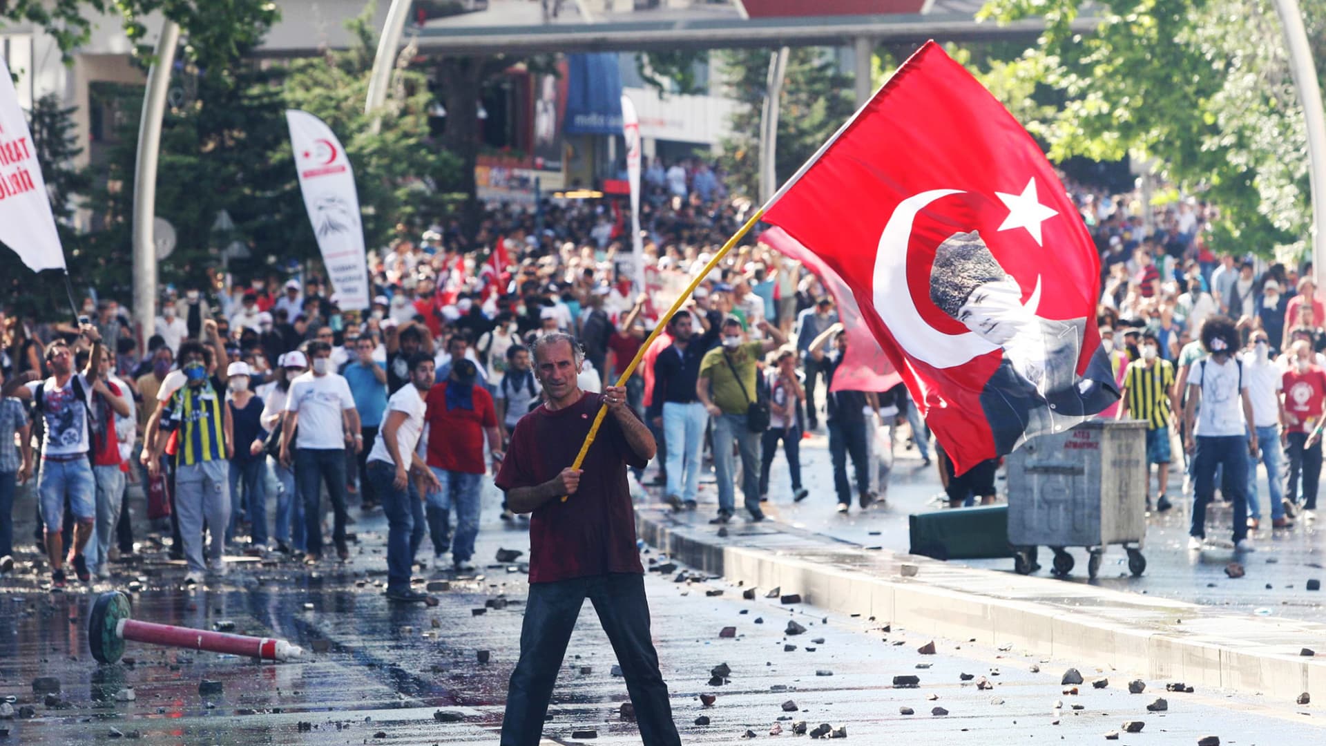 Following Protests, X Suspends Turkish Mayor's Account Following Protests, X Suspends Turkish Mayor's Account