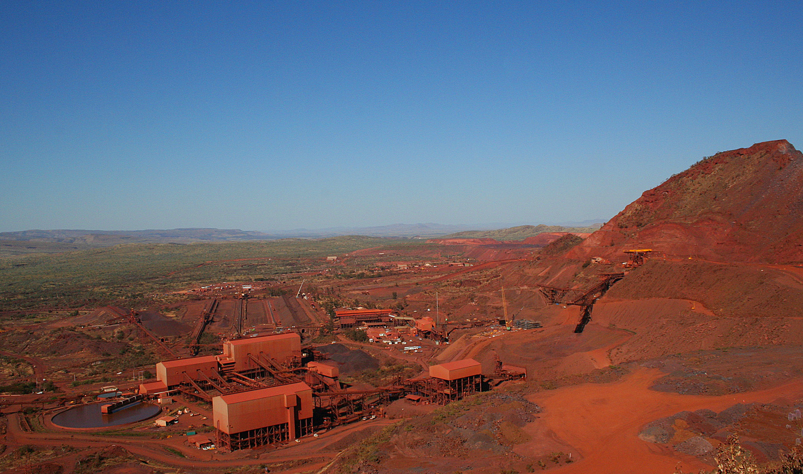 Forrest's Pilbara 'Wasteland' Claims: Rio Tinto's Response Forrest's Pilbara 'Wasteland' Claims: Rio Tinto's Response