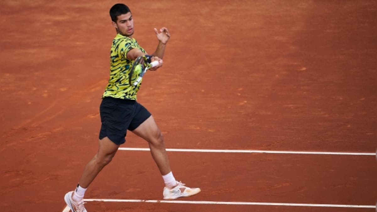 French Open Upset: Ruud And Tsitsipas' Early Exits, Swiatek's Dominant Run French Open Upset: Ruud And Tsitsipas' Early Exits, Swiatek's Dominant Run