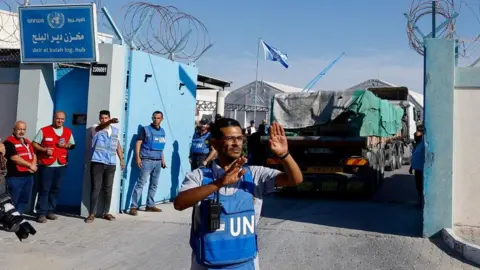 Gaza Crisis: International Pressure Mounts On Israel To End Aid Blockade Gaza Crisis: International Pressure Mounts On Israel To End Aid Blockade