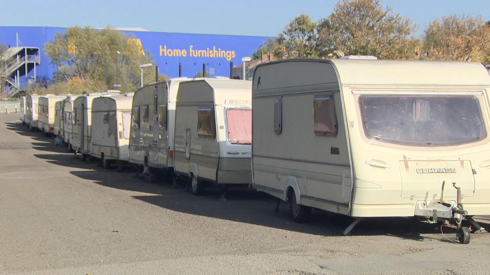 Ghetto Fears Rise As Hundreds Of Caravans Occupy UK City Ghetto Fears Rise As Hundreds Of Caravans Occupy UK City