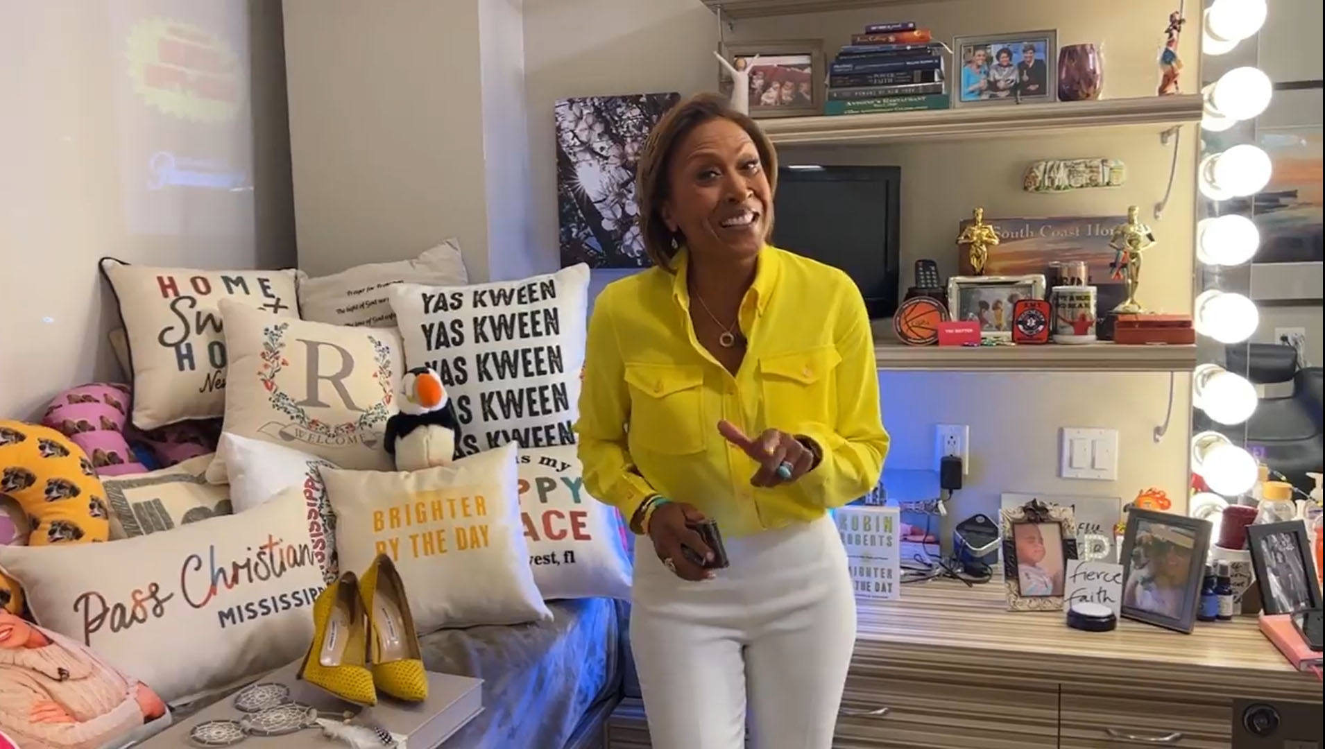 GMA Shakeup: Robin Roberts' Response To Layoffs And Fan Reactions GMA Shakeup: Robin Roberts' Response To Layoffs And Fan Reactions