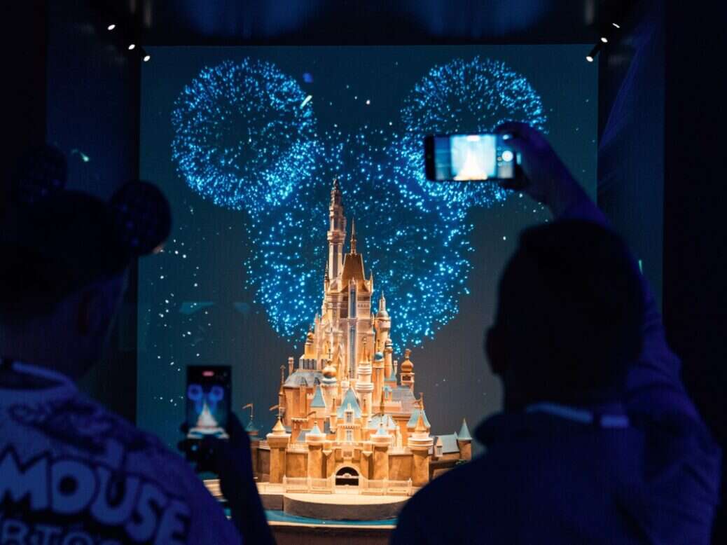 Gorillaz's 25th Anniversary: A Look At The House Of Kong Exhibition And London Shows Gorillaz's 25th Anniversary: A Look At The House Of Kong Exhibition And London Shows