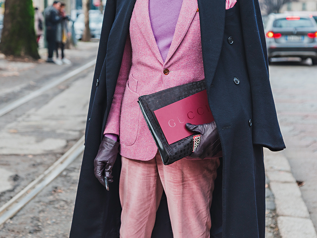 Gucci's Creative Shakeup: Demna's Impact And Kering's Financial Risks