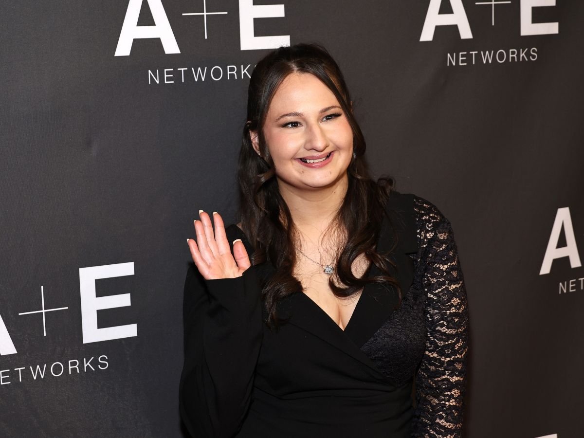 Gypsy Rose Blanchard Shows Off 25-Pound Weight Loss After Pregnancy Gypsy Rose Blanchard Shows Off 25-Pound Weight Loss After Pregnancy