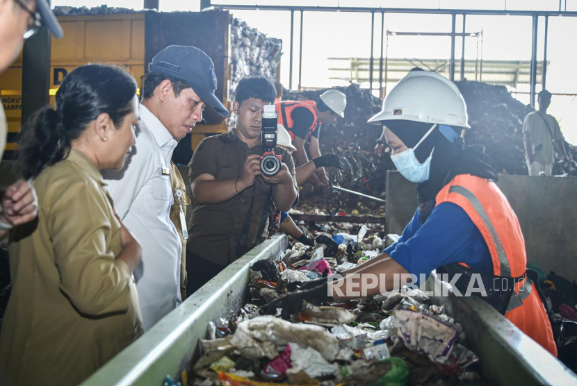 Hanif Faisol: Pengelolaan Sampah Di Bali, Inspirasi Untuk Indonesia Hanif Faisol: Pengelolaan Sampah Di Bali, Inspirasi Untuk Indonesia