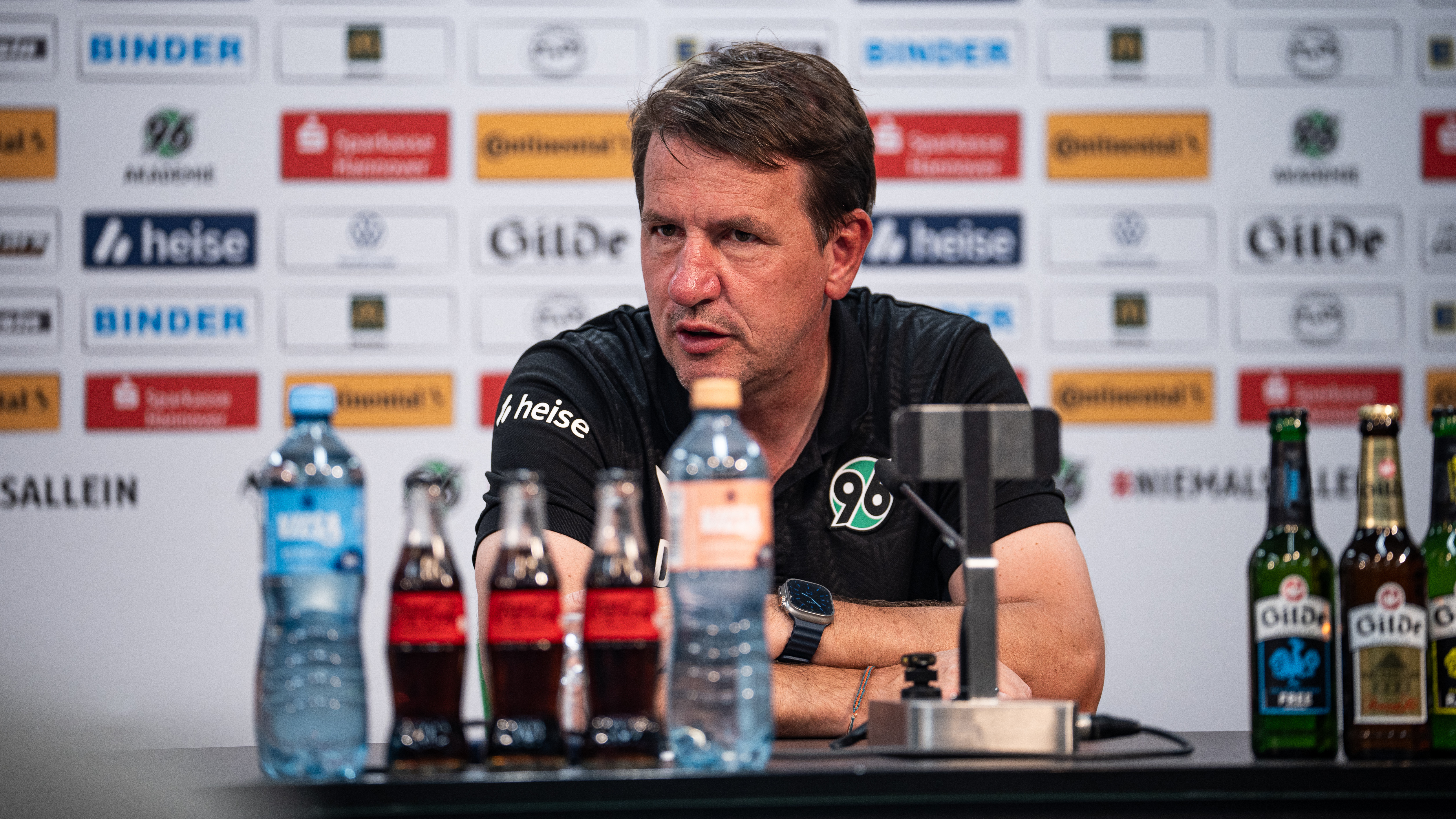 Hannover 96: Abstiegskampf Und Fehlende Derby-Atmosphäre Prägen Die 2. Liga Hannover 96: Abstiegskampf Und Fehlende Derby-Atmosphäre Prägen Die 2. Liga