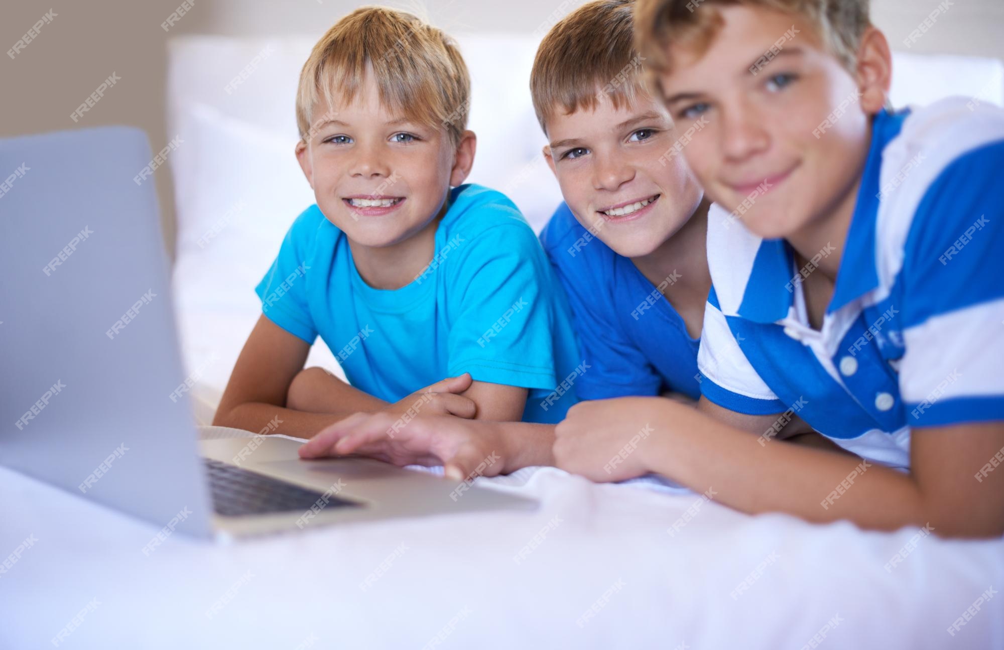 Happy Face Streaming Guide: How To Watch Online From Anywhere In The World Happy Face Streaming Guide: How To Watch Online From Anywhere In The World