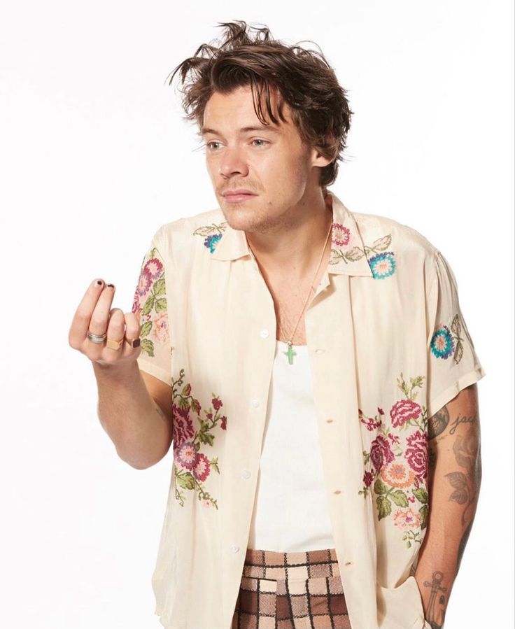 Harry Styles' SNL Impression: The Reaction That Broke The Internet Harry Styles' SNL Impression: The Reaction That Broke The Internet