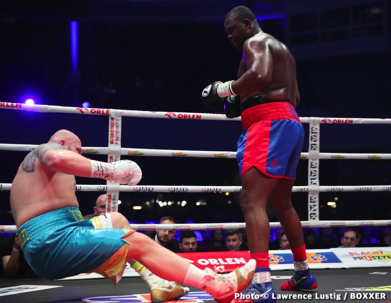 Heavyweight Boxing: Bakole-Parker Fight Impacts Ajagba's IBF Pursuit Heavyweight Boxing: Bakole-Parker Fight Impacts Ajagba's IBF Pursuit