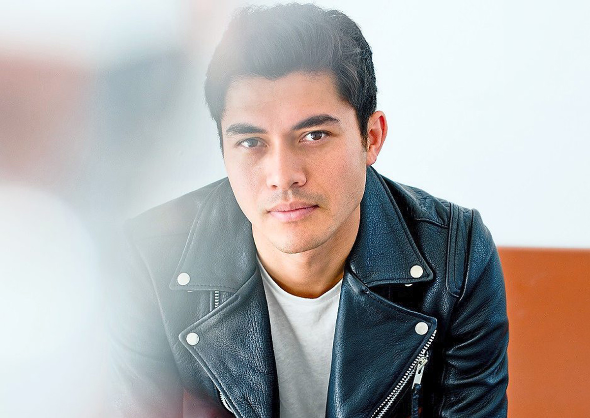 Henry Golding Discusses Crazy Rich Asians: Reunions And A New TV Series Henry Golding Discusses Crazy Rich Asians: Reunions And A New TV Series