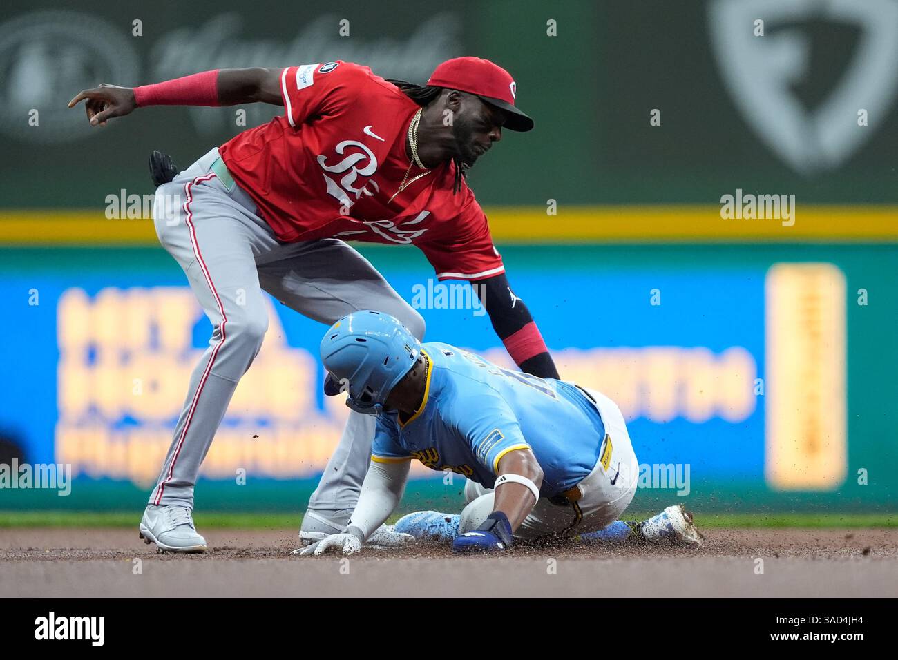 Historic Night For Brewers: Nine Stolen Bases, Six In First Inning Historic Night For Brewers: Nine Stolen Bases, Six In First Inning