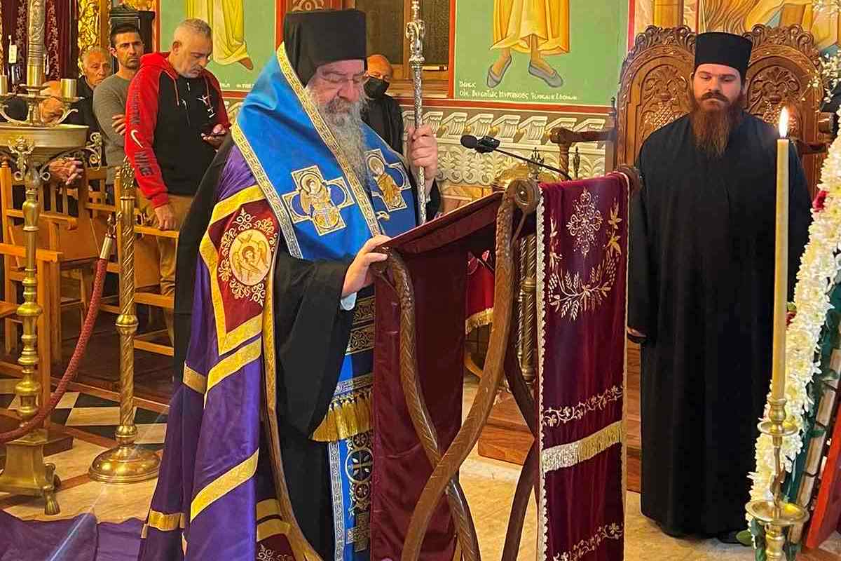 Η Α΄ Στάση Των Χαιρετισμών: Μία Βάθια Μάτια Στα Ιεροσόλυμα Η Α΄ Στάση Των Χαιρετισμών: Μία Βάθια Μάτια Στα Ιεροσόλυμα