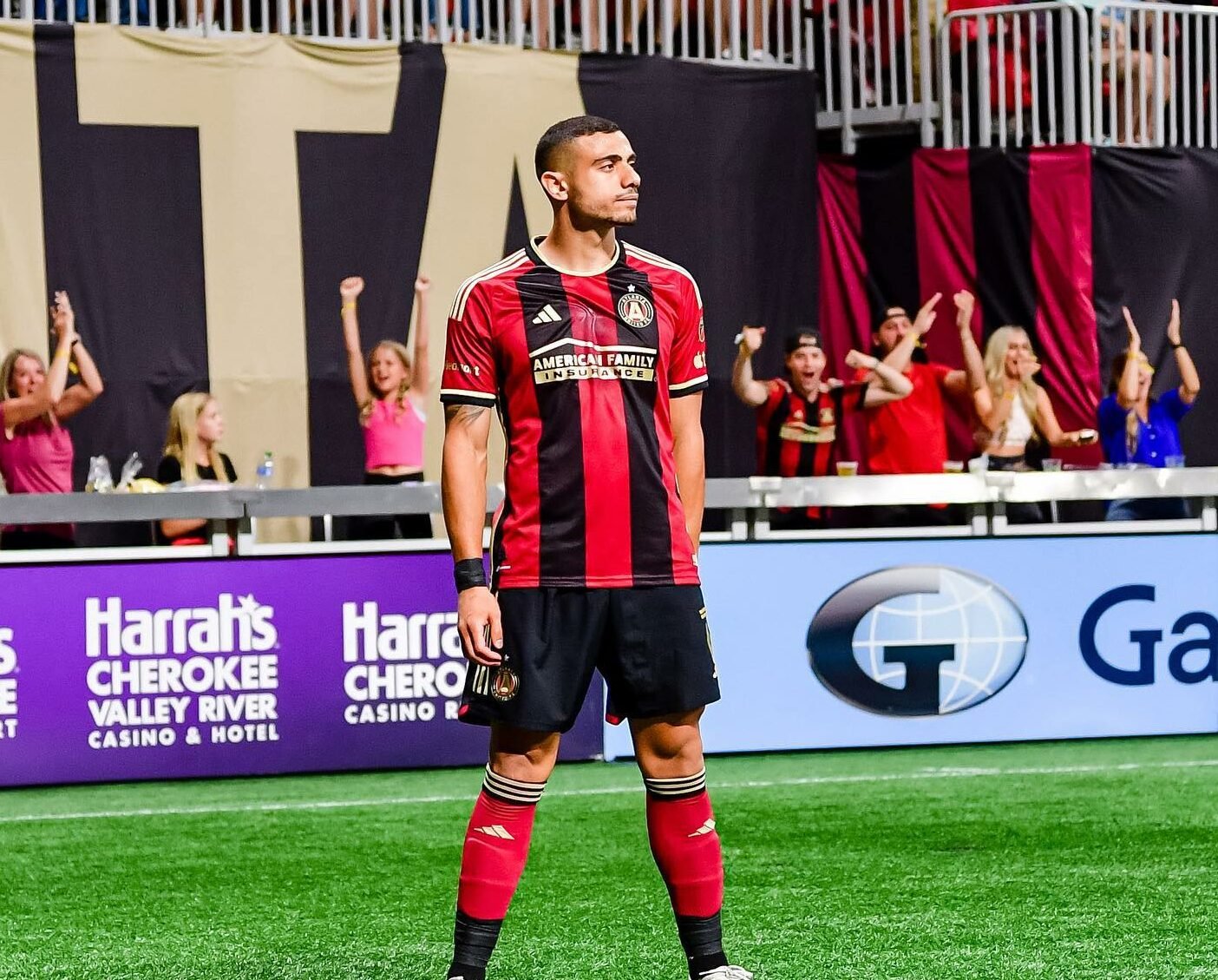 Η Επιστροφή Του Γιακουμάκη Στο MLS: Ένα Αμερικανικό Όνειρο; Η Επιστροφή Του Γιακουμάκη Στο MLS: Ένα Αμερικανικό Όνειρο;