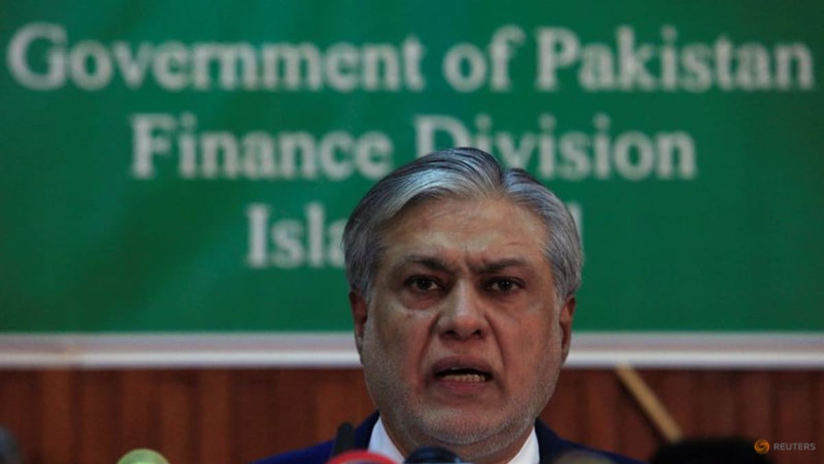IMF To Review Pakistan's $1.3 Billion Package Amidst India Tensions IMF To Review Pakistan's $1.3 Billion Package Amidst India Tensions