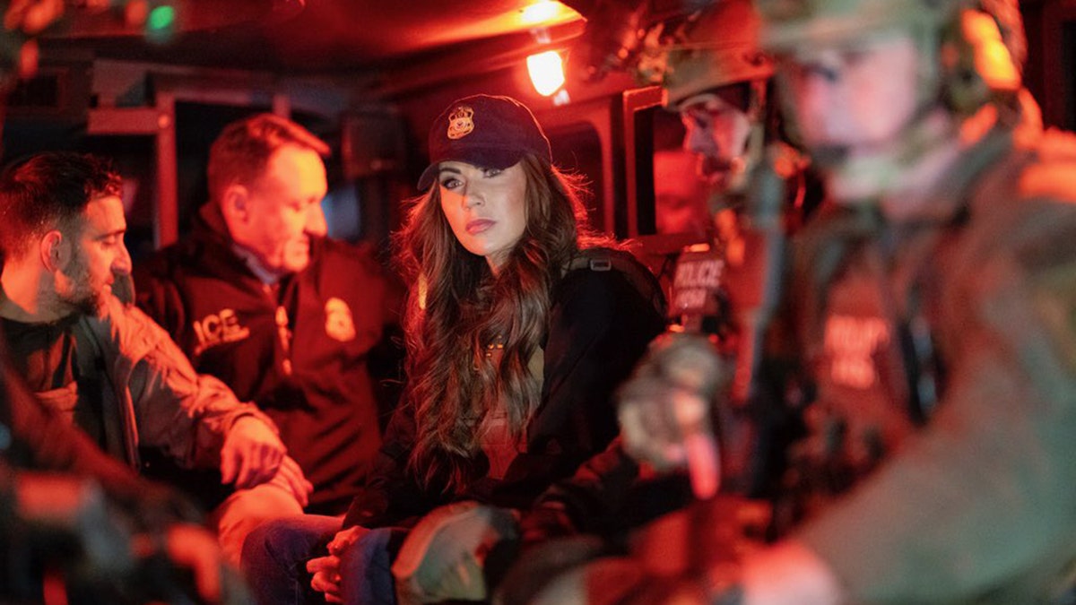 Immigration Raid: CNN Video Documents Underground Nightclub Bust Immigration Raid: CNN Video Documents Underground Nightclub Bust