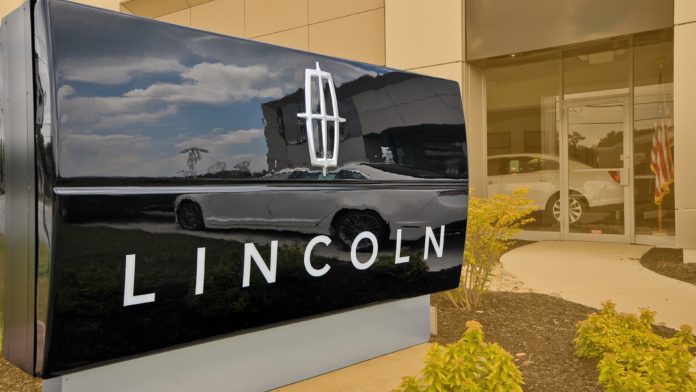 Increased Opposition: Car Dealers Push Back Against EV Requirements Increased Opposition: Car Dealers Push Back Against EV Requirements