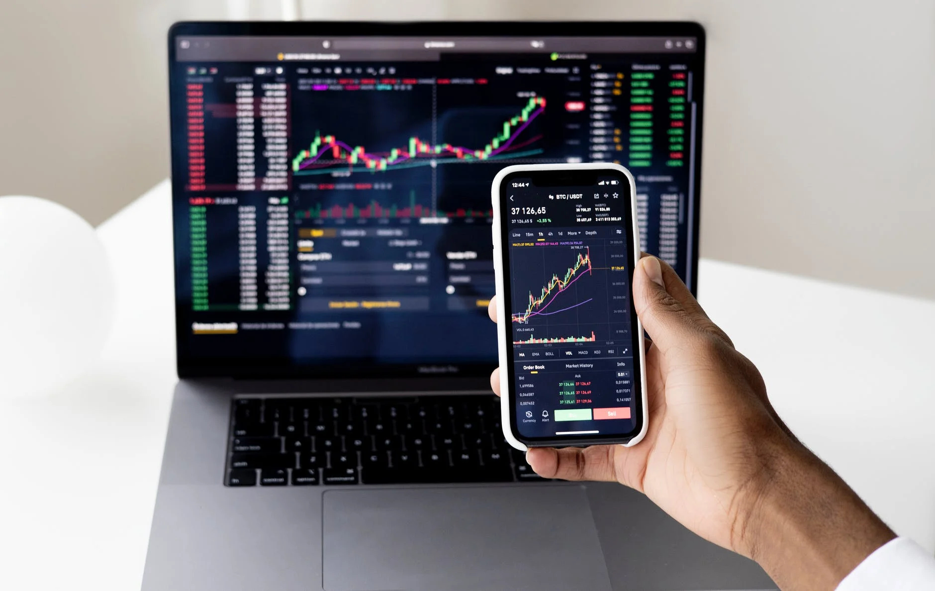 Investing Made Easy: JazzCash And KTrade's Collaborative Approach Investing Made Easy: JazzCash And KTrade's Collaborative Approach