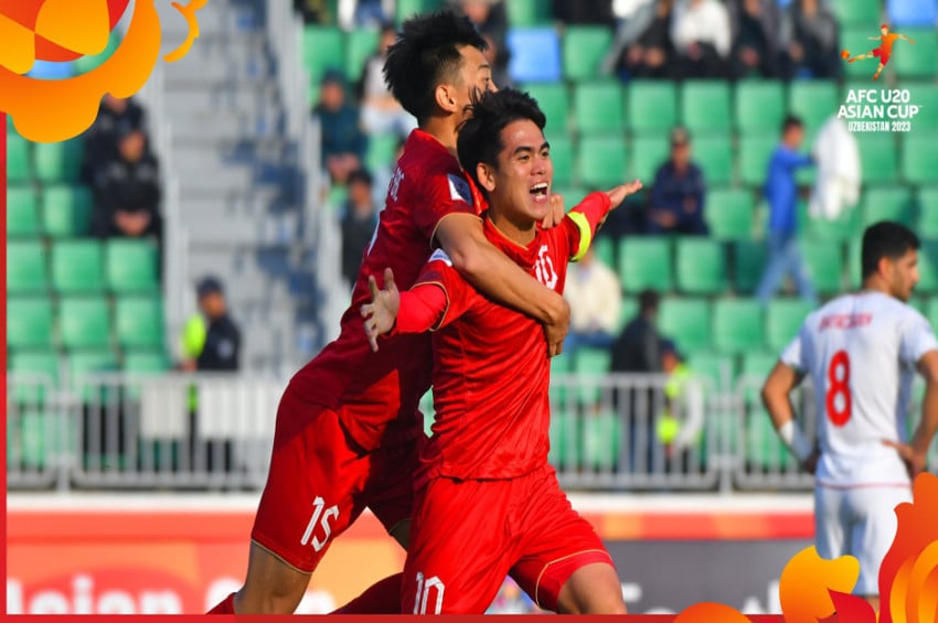 Iran Dominasi Piala Asia U-20, Menang Besar 6-0 Atas Yaman Iran Dominasi Piala Asia U-20, Menang Besar 6-0 Atas Yaman