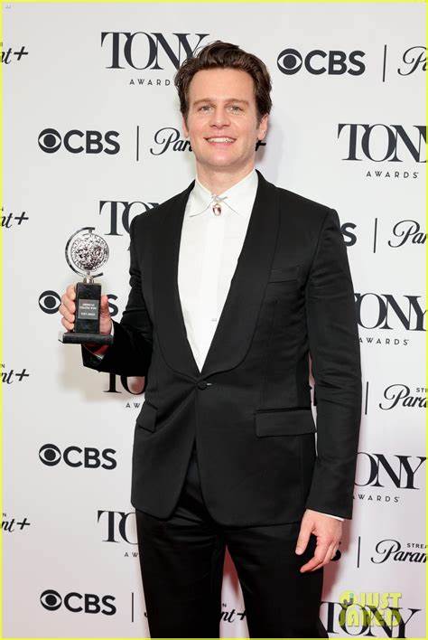 Is Jonathan Groff's Is Jonathan Groff's